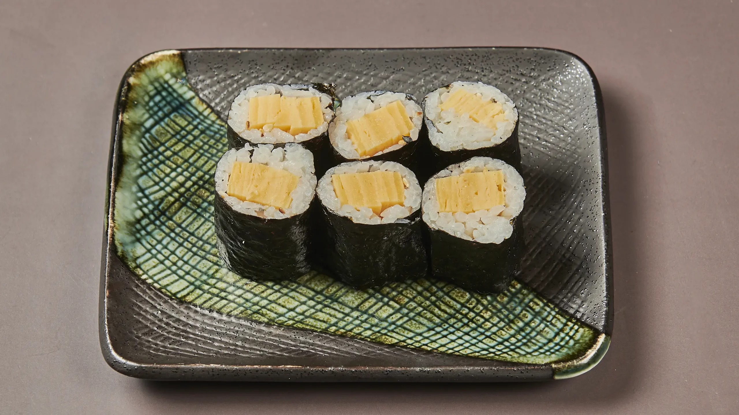 187. Tamago