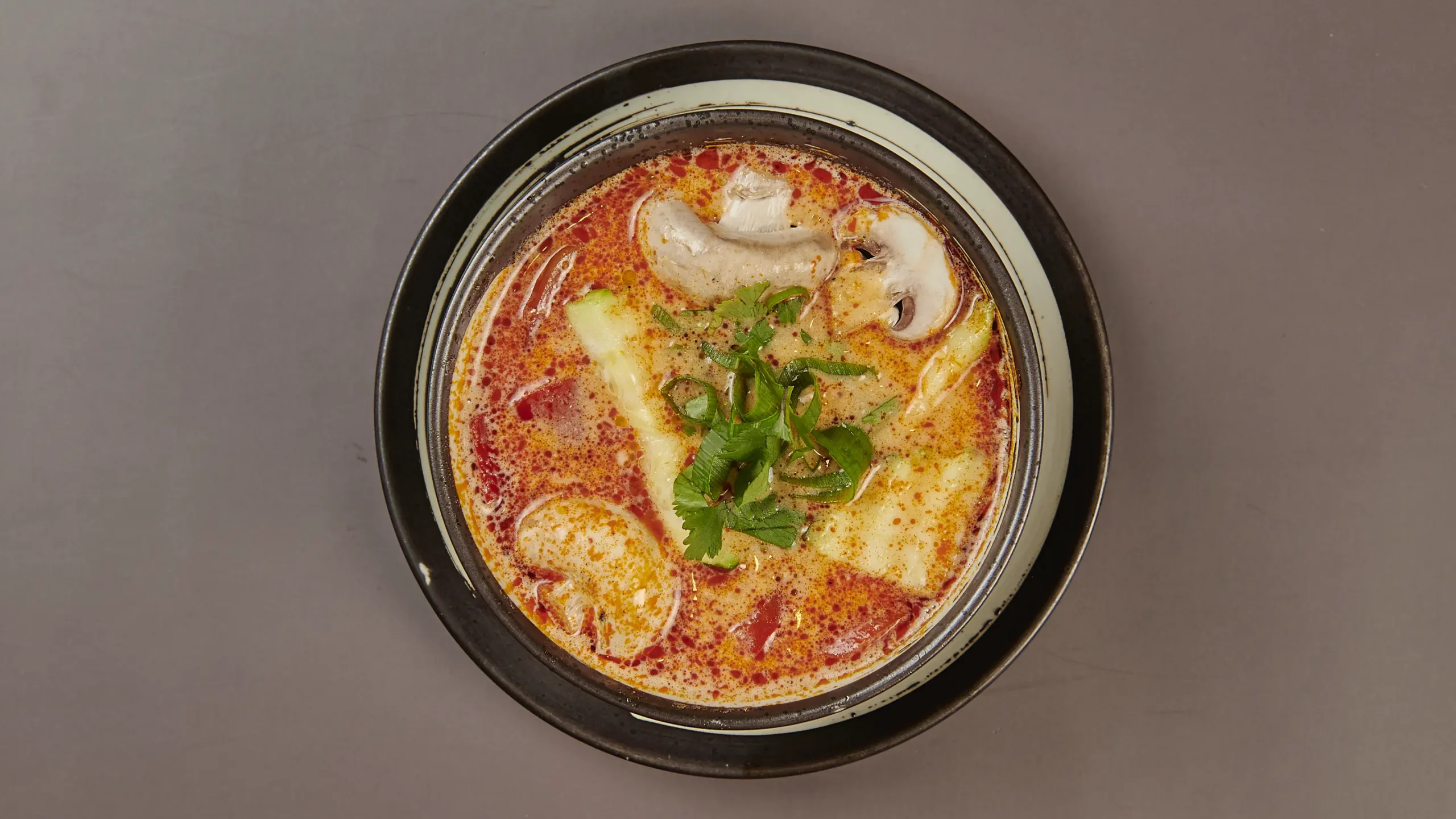 04. Tom Kha Suppe