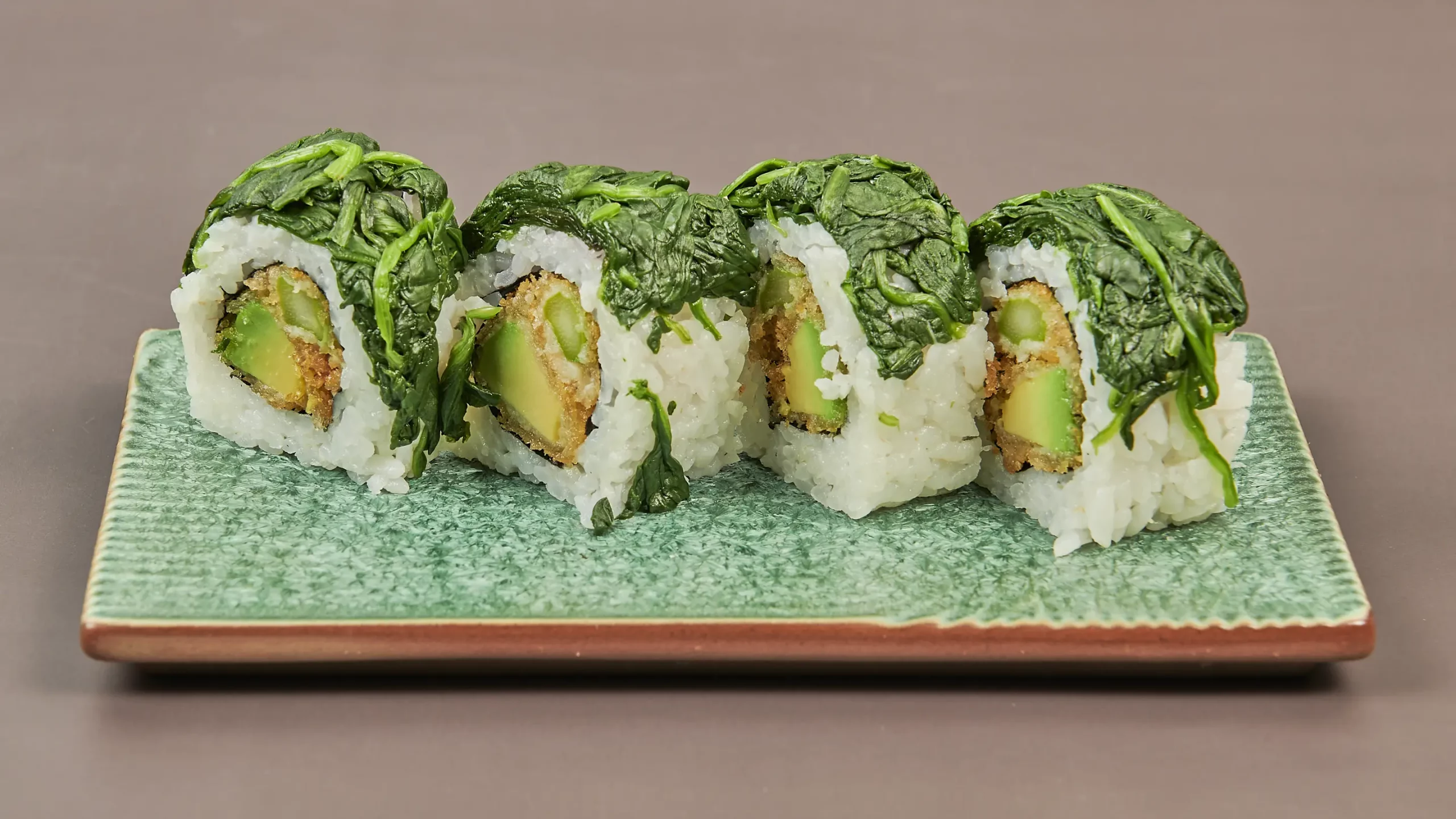 81. Buya Roll