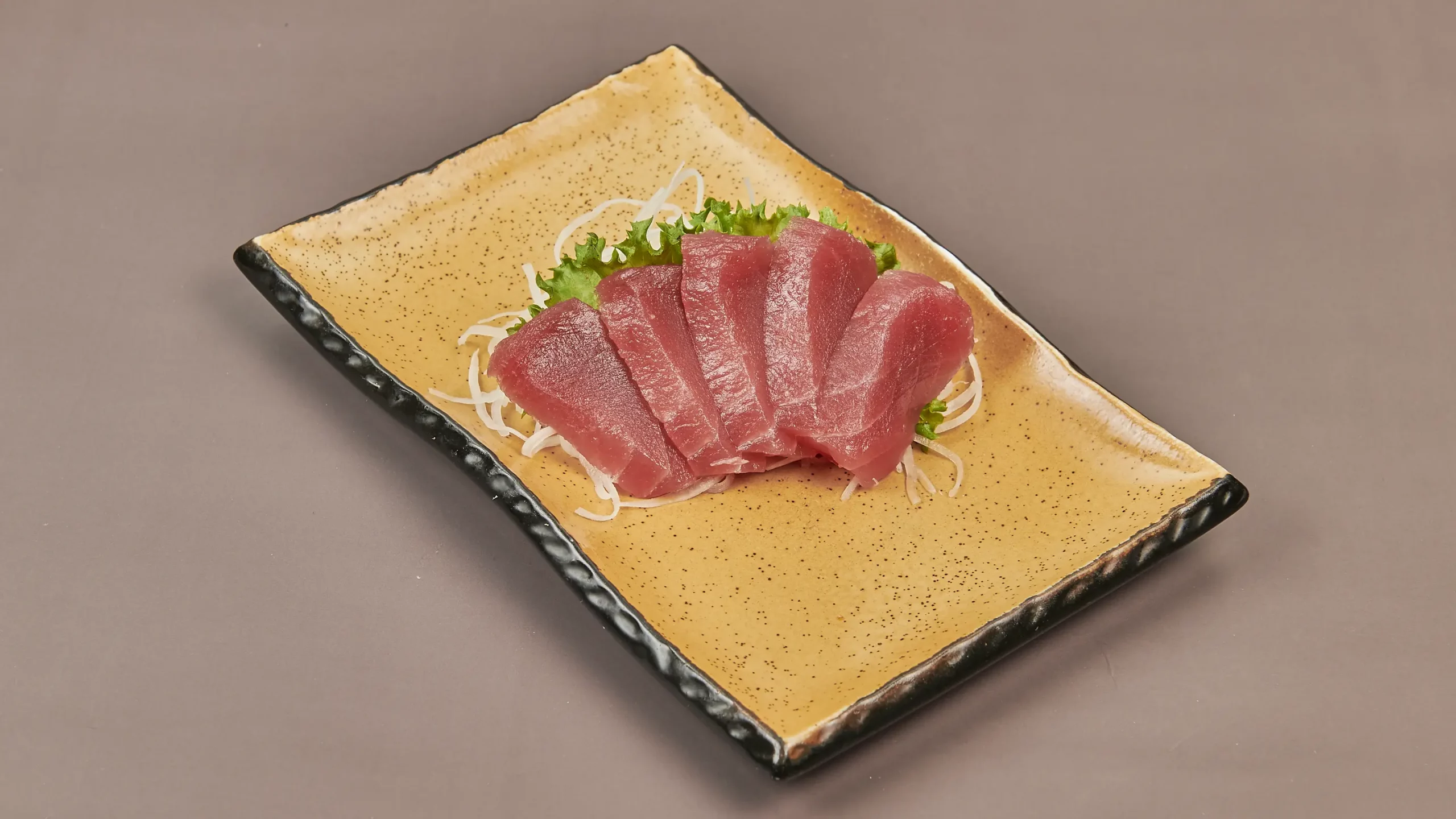 90. Maguro